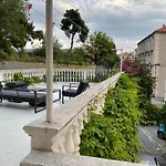 Terrace Suites-Split